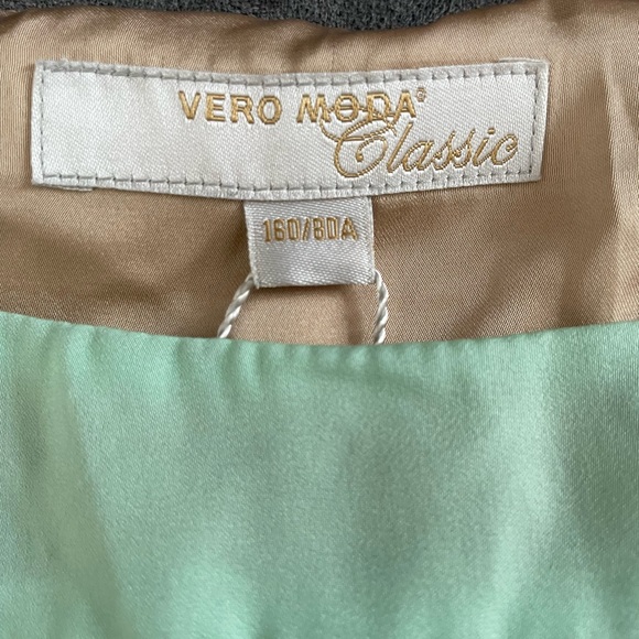 Vero fashion Classic women’s blouse black, carmelite and green size S - Picture 7 of 9